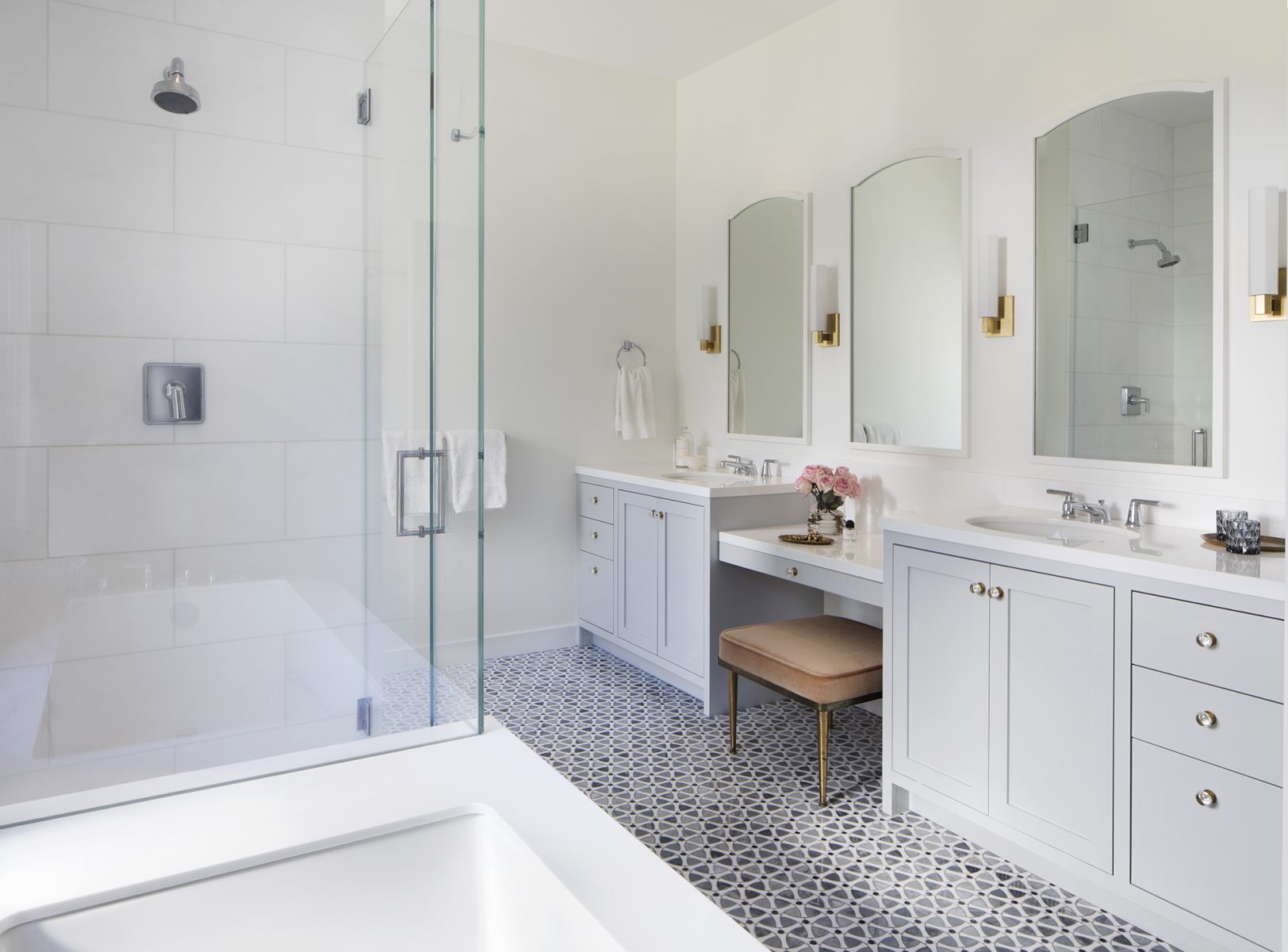 Master bathroom design - Woodside Estate